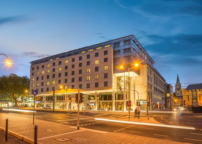 Willkommen im Lindner Hotel Köln: Erleben Sie Gastfreundschaft auf höchstem Niveau