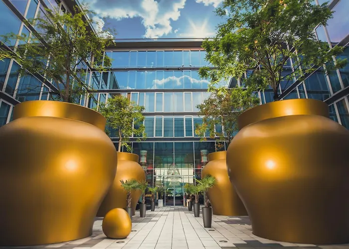 Die besten Hotels am Rhein in Bonn